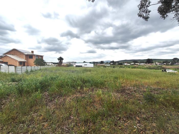 Vacant Land for Sale in Moorreesburg Central: 1076m², private, pet-friendly plot.