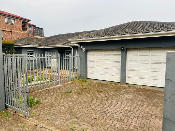 Dual Living House To Rent in Cintsa East with sea views and spacious layout.