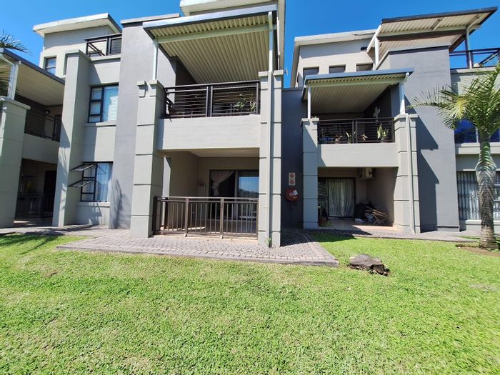 For Sale: Ground floor apartment in Palm Lakes Estate with private patio, amenities.