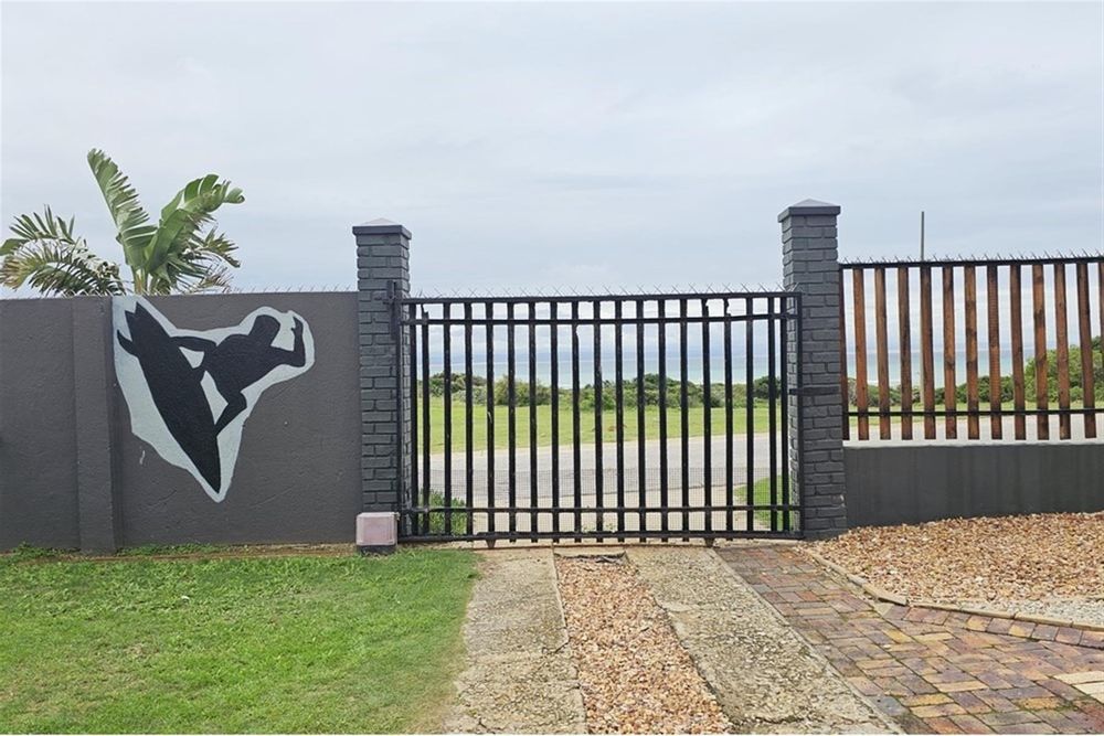 Gated and fully walled