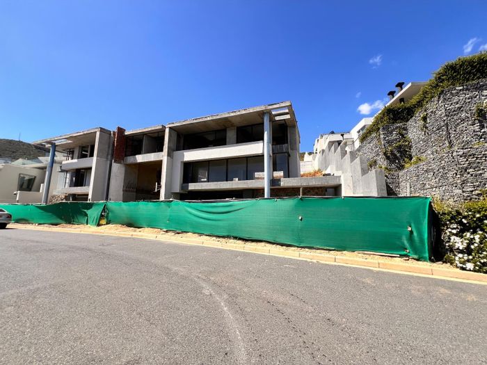 For Sale: House in Baronetcy Estate with architectural plans, security, and luxury potential.