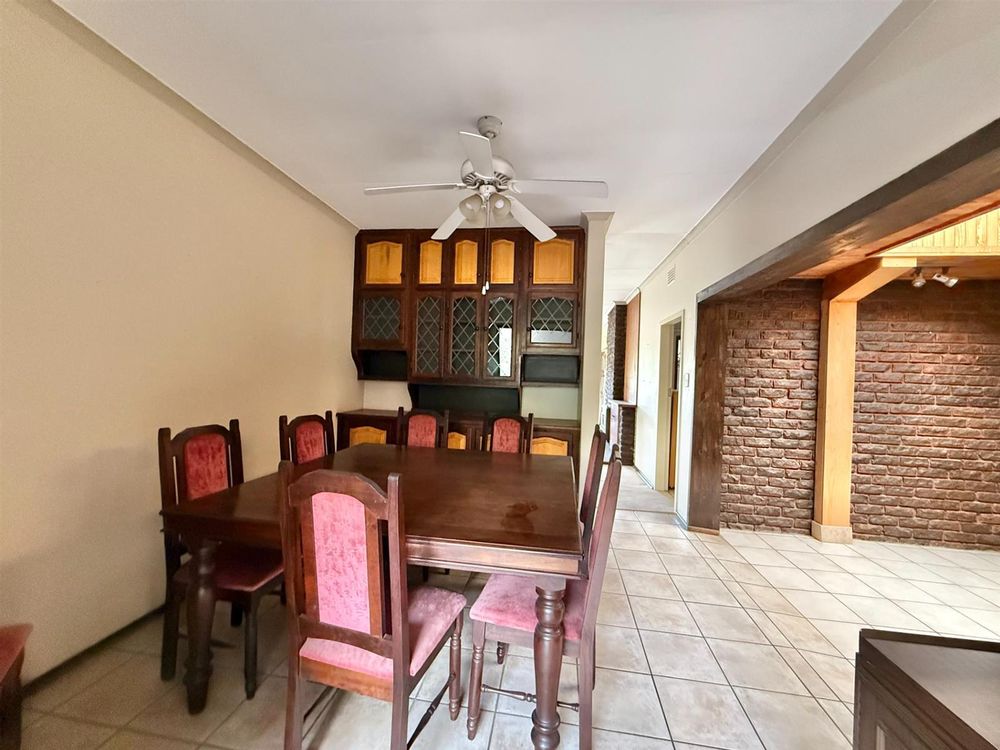 Dining Room to Bar/Third Lounge