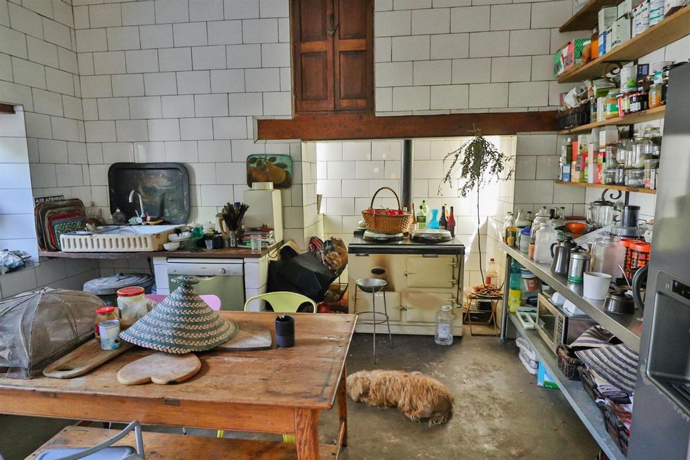 Country- styled kitchen