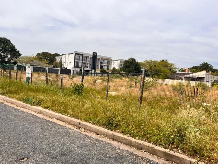 For Sale: 1500sqm Vacant Land in Table View, GR3 zoning, prime development site.