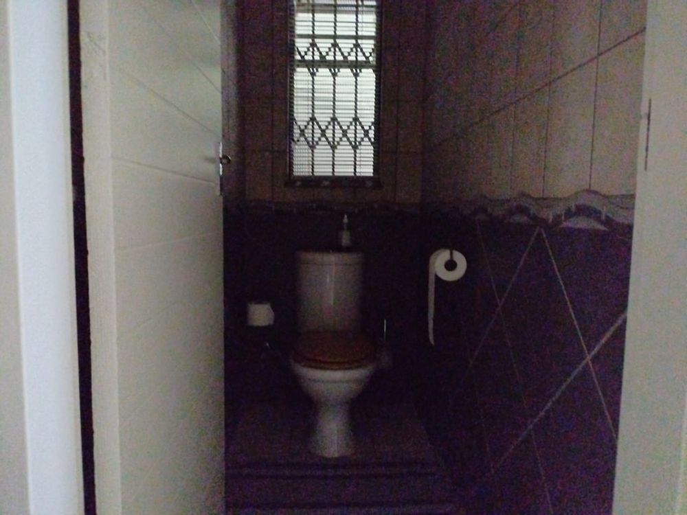 Guest Toilet