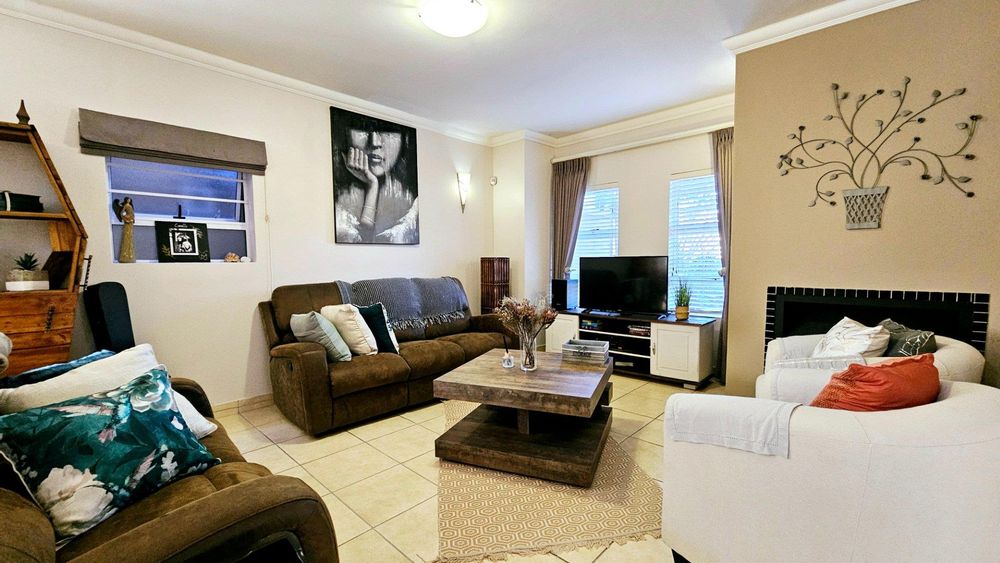 LIVING AND DINING ROOM