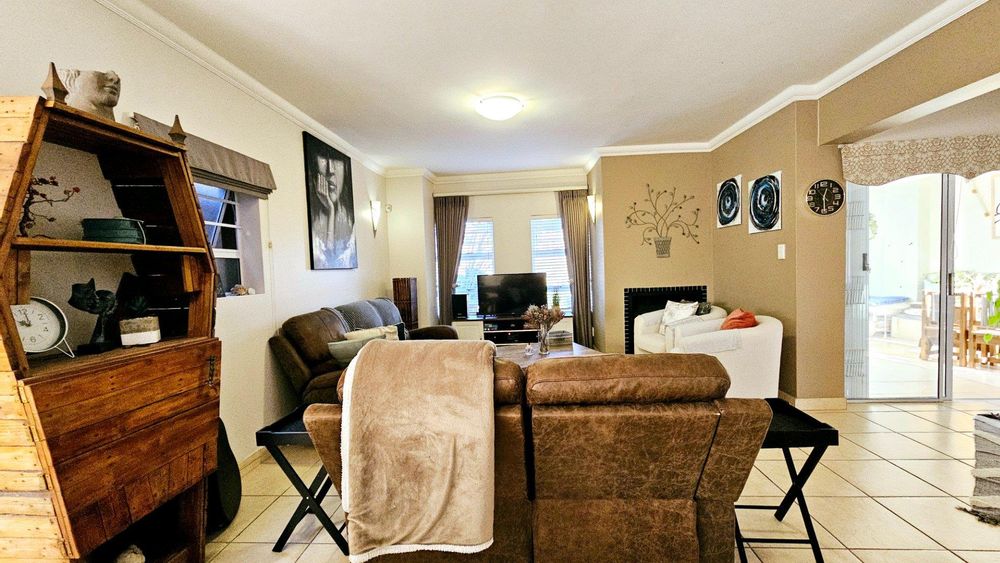 LIVING AND DINING ROOM