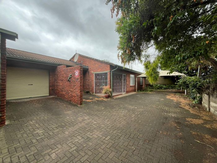 For Sale: Townhouse in Newcastle Central with 3 beds, garage, and private outdoor room.