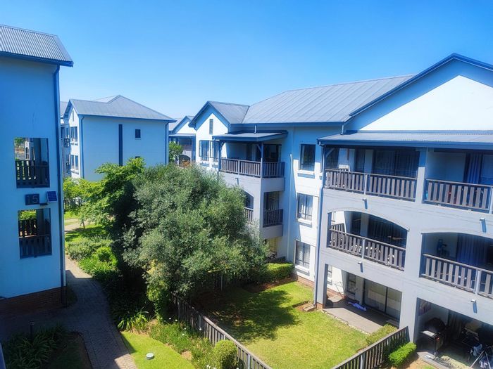 2-Bedroom Apartment To Rent in Chartwell with balcony, pool, and clubhouse amenities.