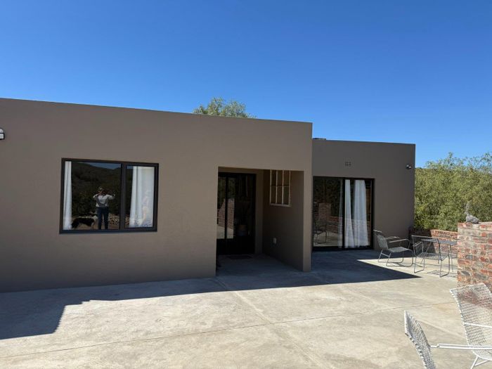 Farm for sale in Van Wyksdorp: Ostrich farming, multiple houses, ample water supply.