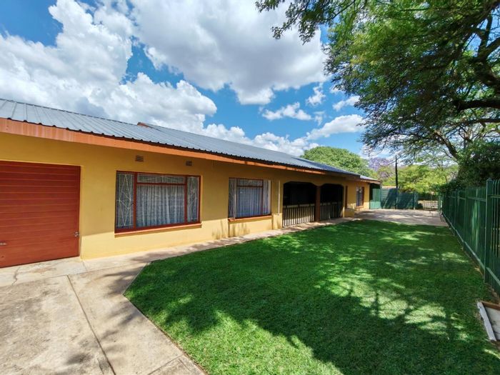For Sale: Spacious 4-bedroom house in Bela Bela Central with ample storage and outdoor areas.