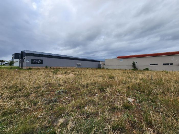 Vacant Land Residential For Sale in Fountains Estate, 1097sqm corner stand opportunity.