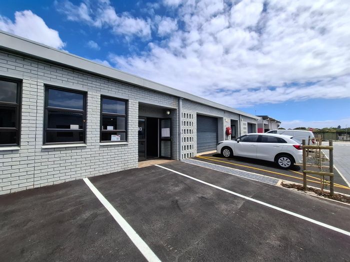 New commercial units to rent in Montague Gardens with 24-hour security and parking.