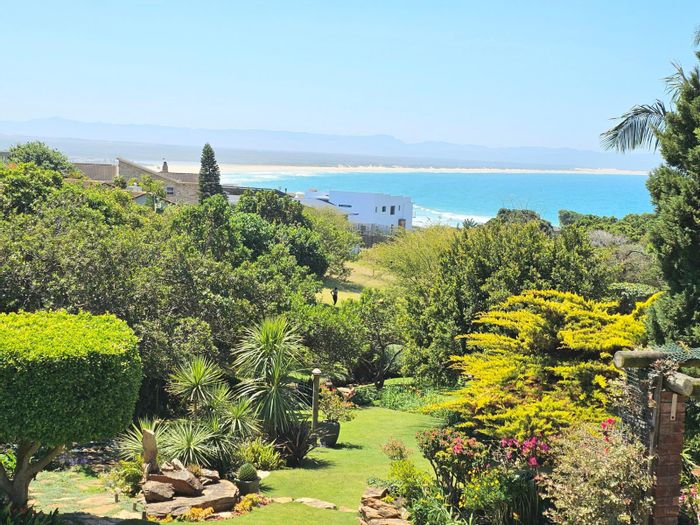 Wavecrest House For Sale: 4 Bedrooms, Flatlet, Garden, Home Office, Income Potential.