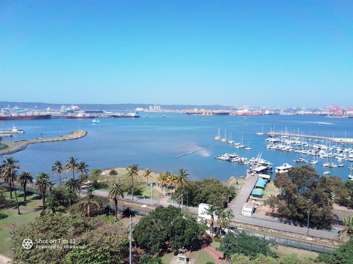 Esplanade Apartment For Sale: 2 Bedrooms, Harbour Views, Prime Location, Low Levies.