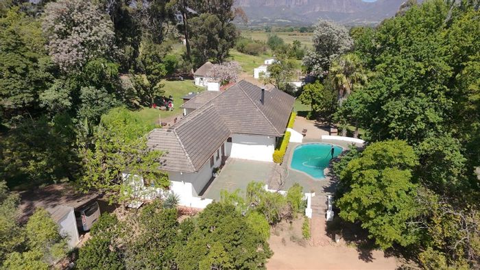 For Sale: Farm in Paarl Rural with multiple buildings, event venue, and vast land.