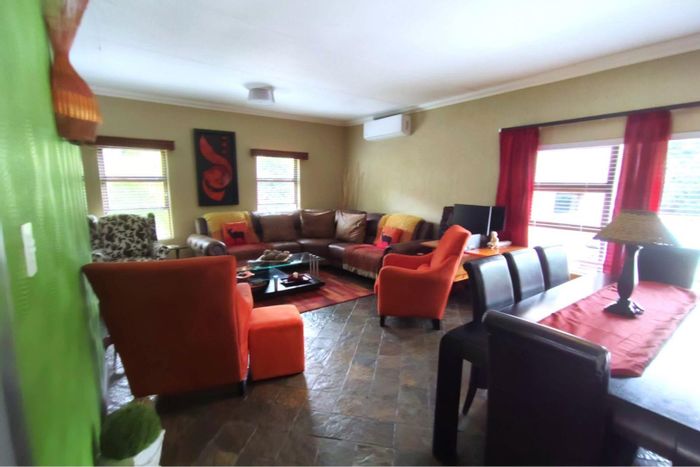 For Sale: Townhouse in Mount Amanzi with pool, braai area, and resort amenities.