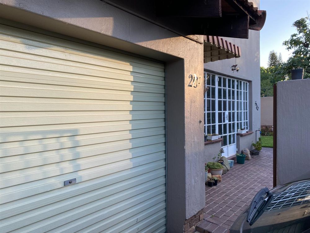 Single automated garage