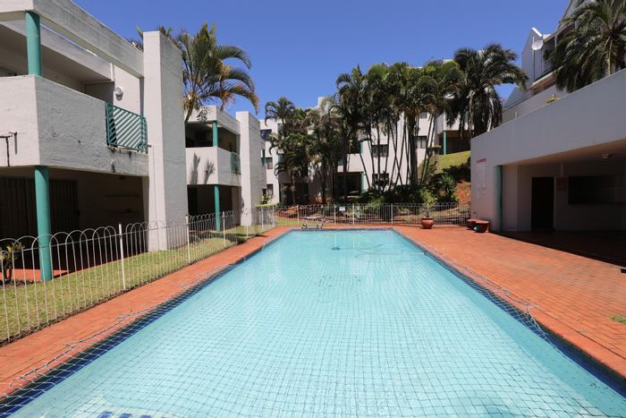For Sale: Townhouse in Musgrave with 2 bedrooms, air-conditioning, and secure parking.