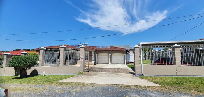 For Sale: Uvongo Beach House with 3 Bedrooms, Security, Garden, and Garage.