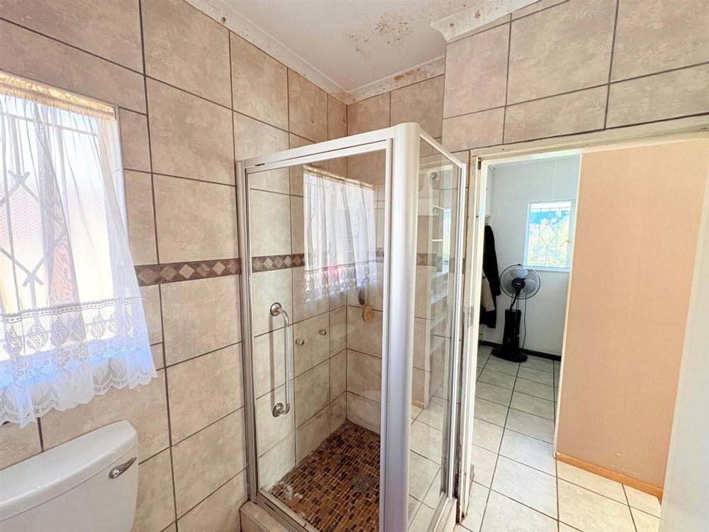 Main Bedroom En Suite