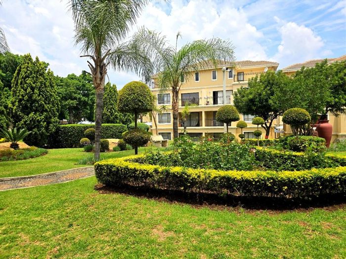 Erand Gardens Apartment For Sale: 2 Bed, Tennis Court, Pool, 24/7 Security.