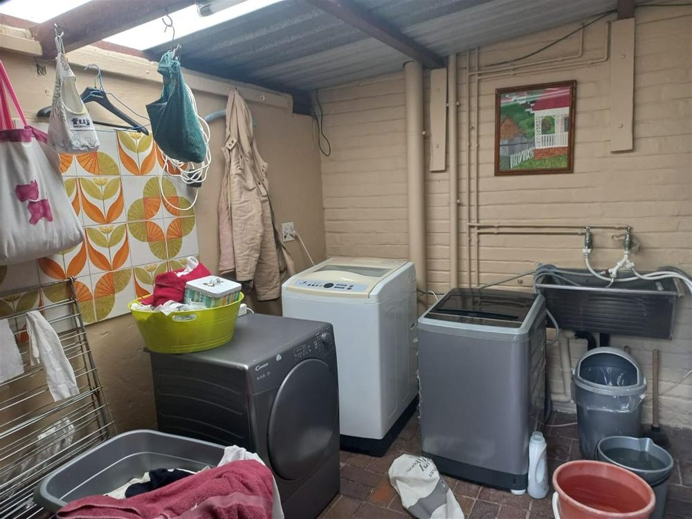 communal laudry