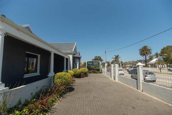 For Sale: Prime Commercial Office in Gqeberha Central with Water Harvesting System.