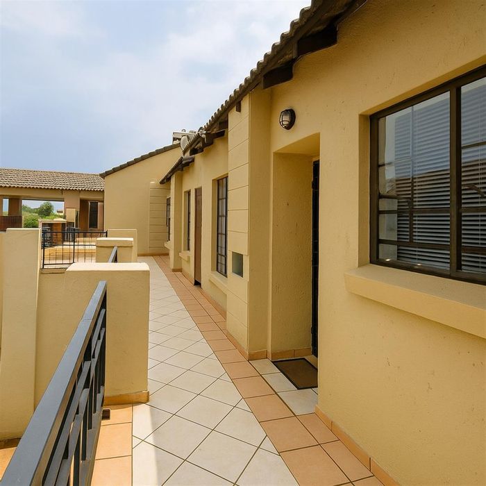 For Sale: 2-Bed Apartment in Sagewood with 24/7 Security and Communal Gardens.