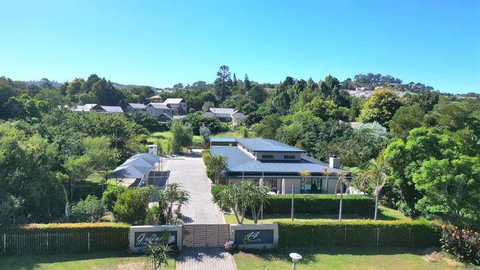 For Sale: Guest House in Hunters Home, 8 en-suite rooms, pool, golf nearby.