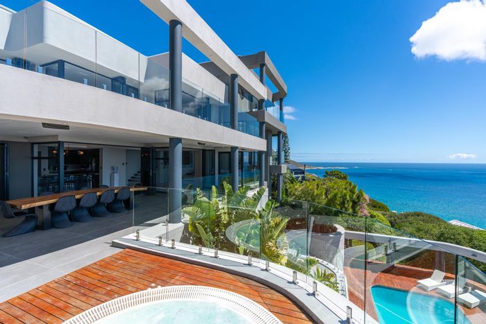 Llandudno House For Sale: 7 bedrooms, pool, cinema, flatlet, ocean views.