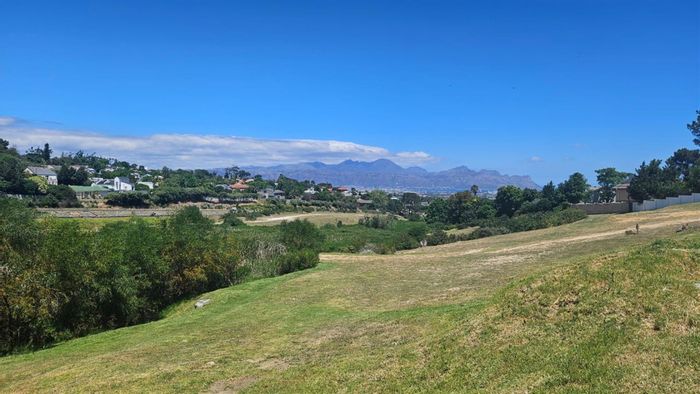 Vacant Land Residential For Sale in Bakkershoogte with views and development potential.