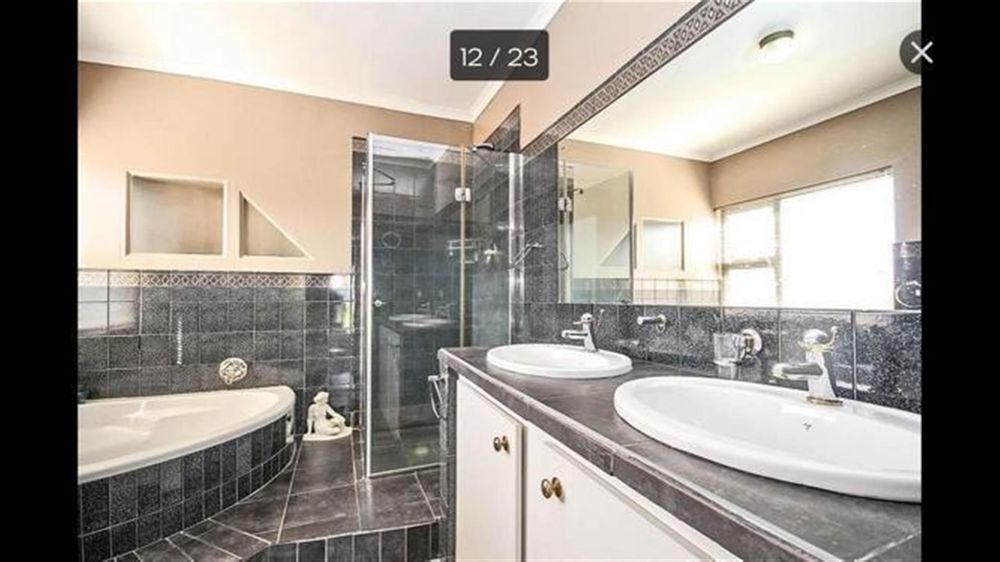 Main Bedroom En-suite