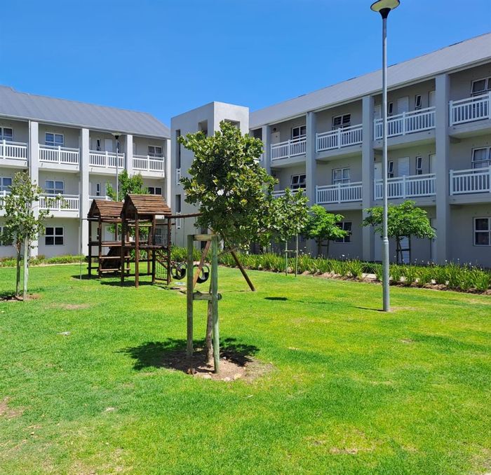 2-Bedroom Apartment To Rent in Haasendal with balcony, security, and parking.