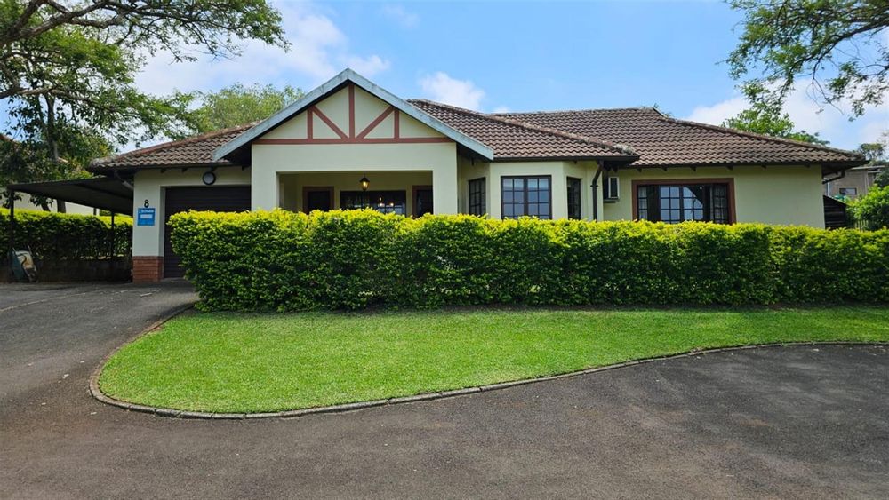 BEAUTIFUL PRIVATE GARDEN