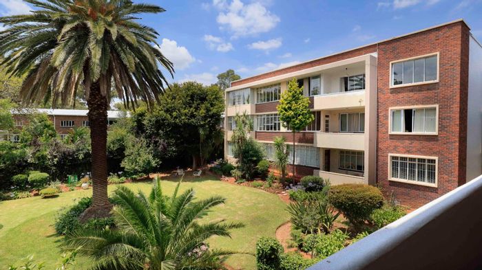 2-Bedroom Apartment To Rent in Illovo with private balcony and 24-hour security.