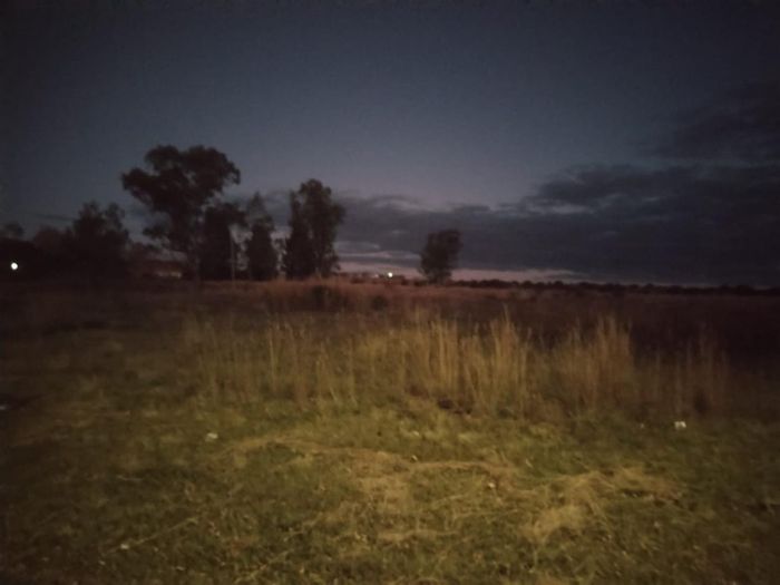 Vacant Land Residential for Sale in Sunset View - 772m² with endless possibilities.