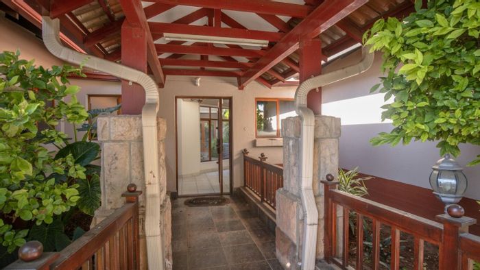 For Sale: Spacious 5-bedroom house in Birdwood Estate with gourmet kitchen and entertainment areas.