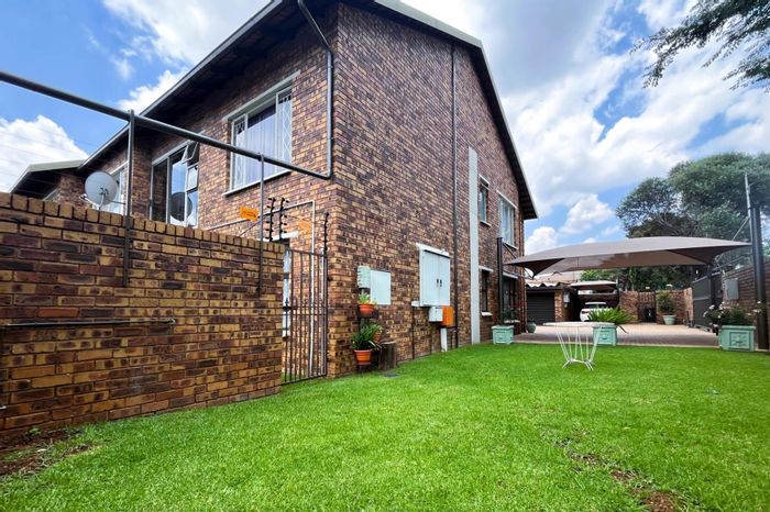 3-Bedroom Apartment in New Redruth For Sale, with secure living and great amenities.