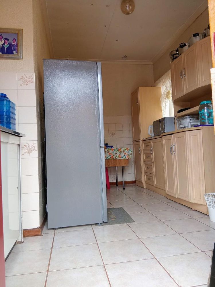 Kitchen. Unfitted. Gives you room to design yours.