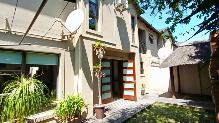 For Sale: 3-Bedroom Townhouse in Abbotsford with private patios and secure complex amenities.