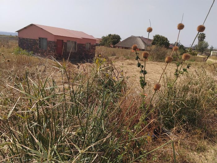 Mankweng House For Sale: Prime location for student accommodation development, 800m from university.