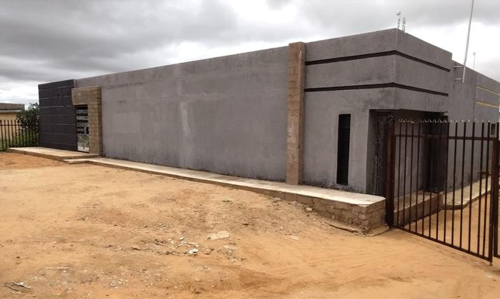 For Sale: 47-room house in Mankweng, ideal for student accommodation and investment.