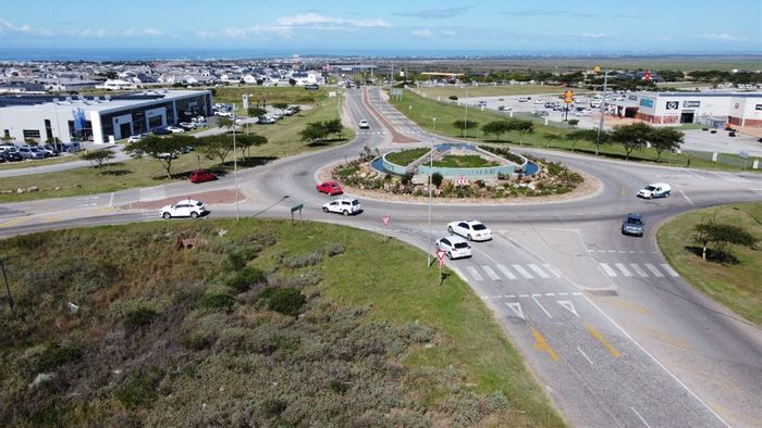 For Sale: 11,285 m² commercial land in Fountains Estate Business Park.