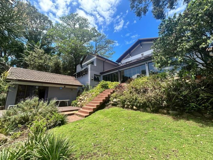 For Sale: Versatile Vincent house with pool, gym, office, and double garage.