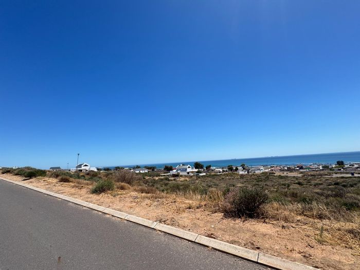 Vacant Land for Sale in St Helena Views: Ocean views, flexible building options, low levies.