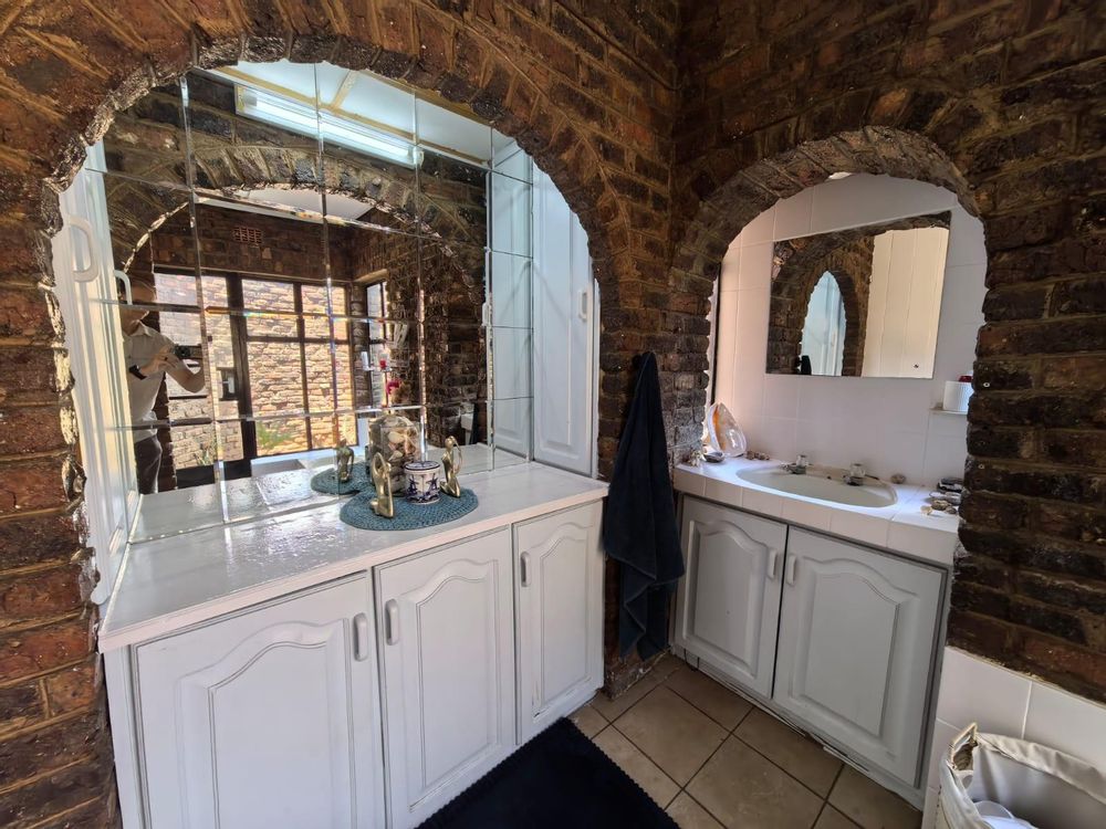 3rd Bedroom En-Suite