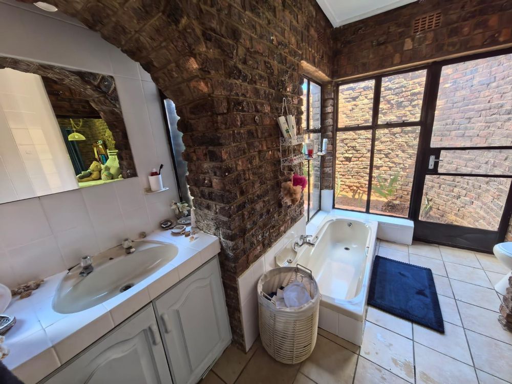 3rd Bedroom En-Suite