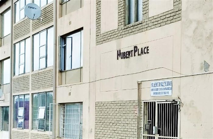 Witpoortjie Townhouse For Sale: 1.5 Bedrooms, secure complex, near shopping amenities.