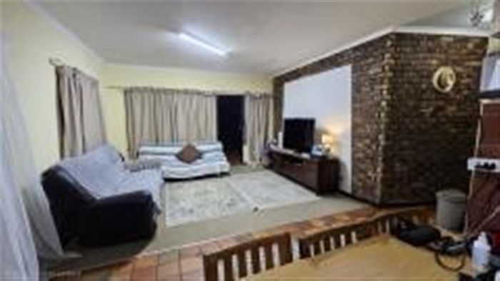 Eco estate apartment in Margate Central for sale, features pool, gym, and security.